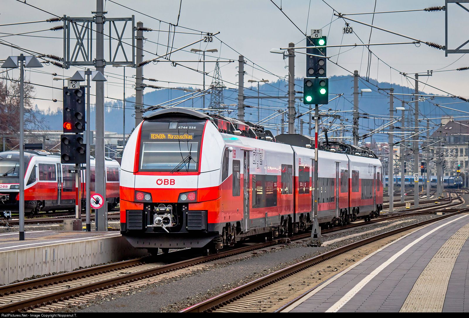 Скоростной электропоезд ЭС1 «Ласточка» (Desiro ML)