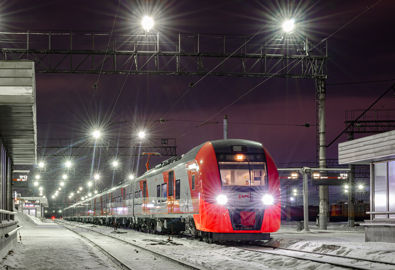 Фотография электропоезда ЭС1П