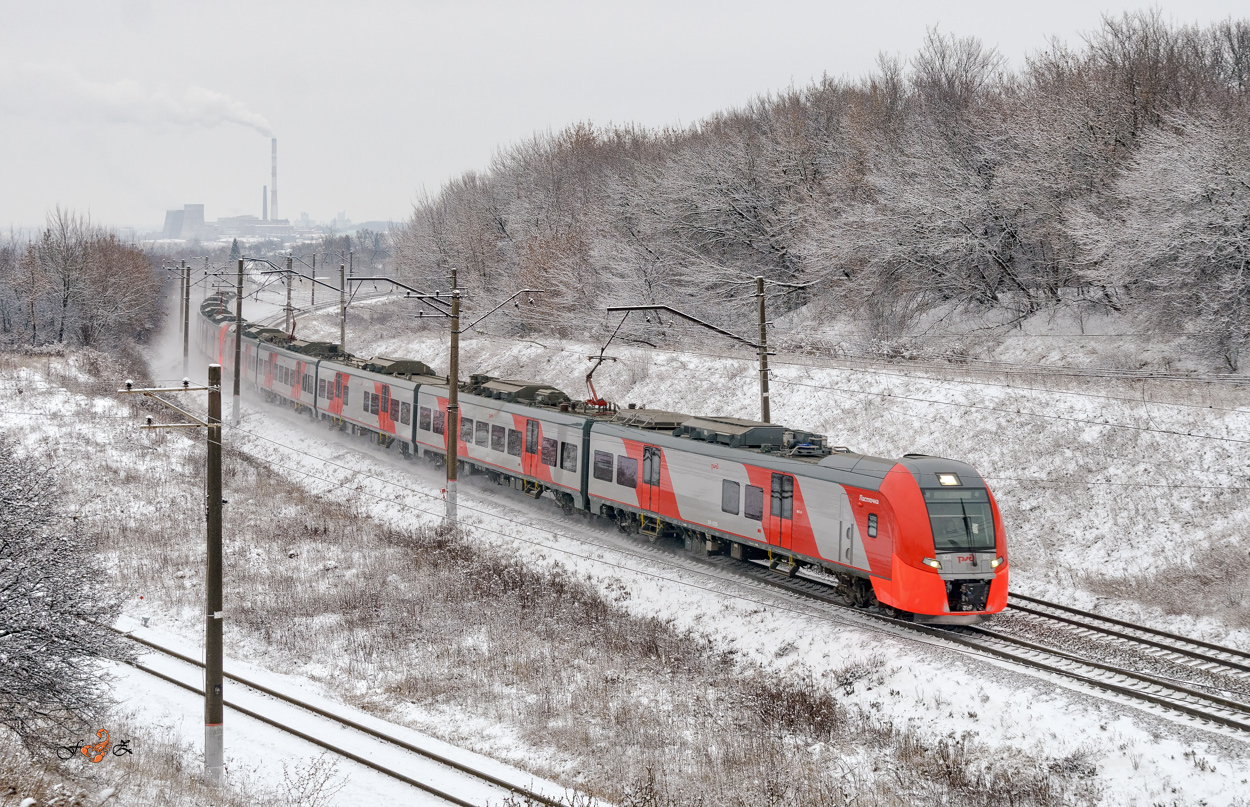 Фотография электропоезда ЭС1П